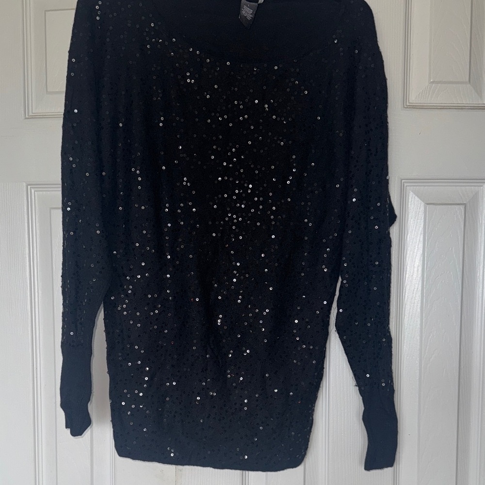 Chelsea & Theodore Black Sequin Knit Sweater